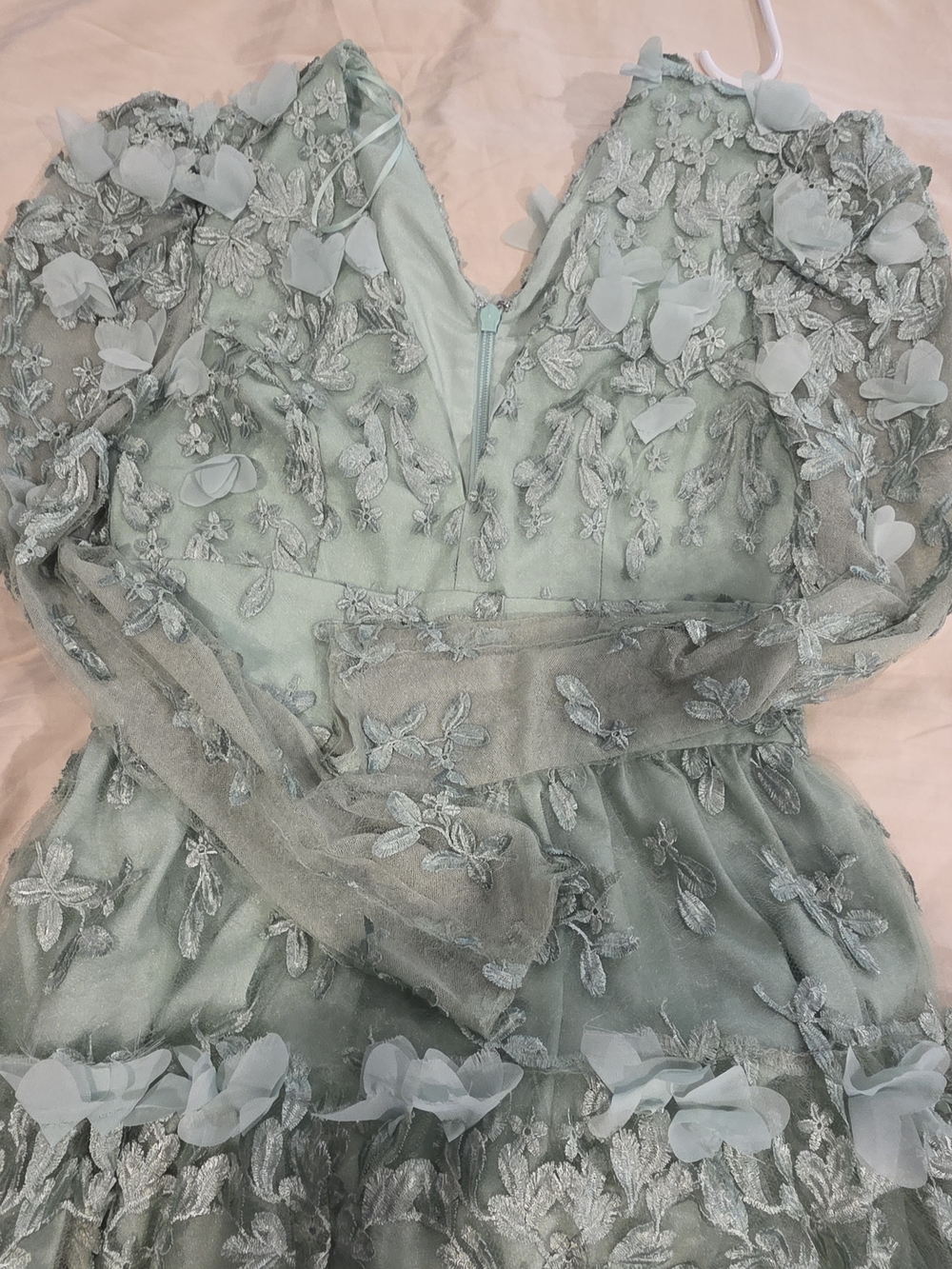 Dress The Population Floral Lace Dress, Size M - Picture 6 of 7